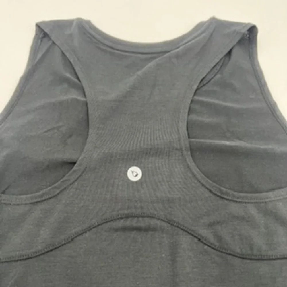 Baleaf Womens Black Racerback Athletic Tank Top High Low Hem Size XS New - Picture 4 of 10
